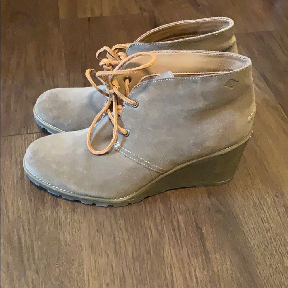 Sperry booties